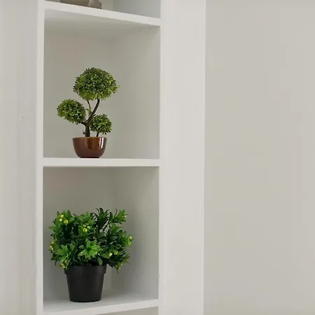 Stylish Central 2 Apartment